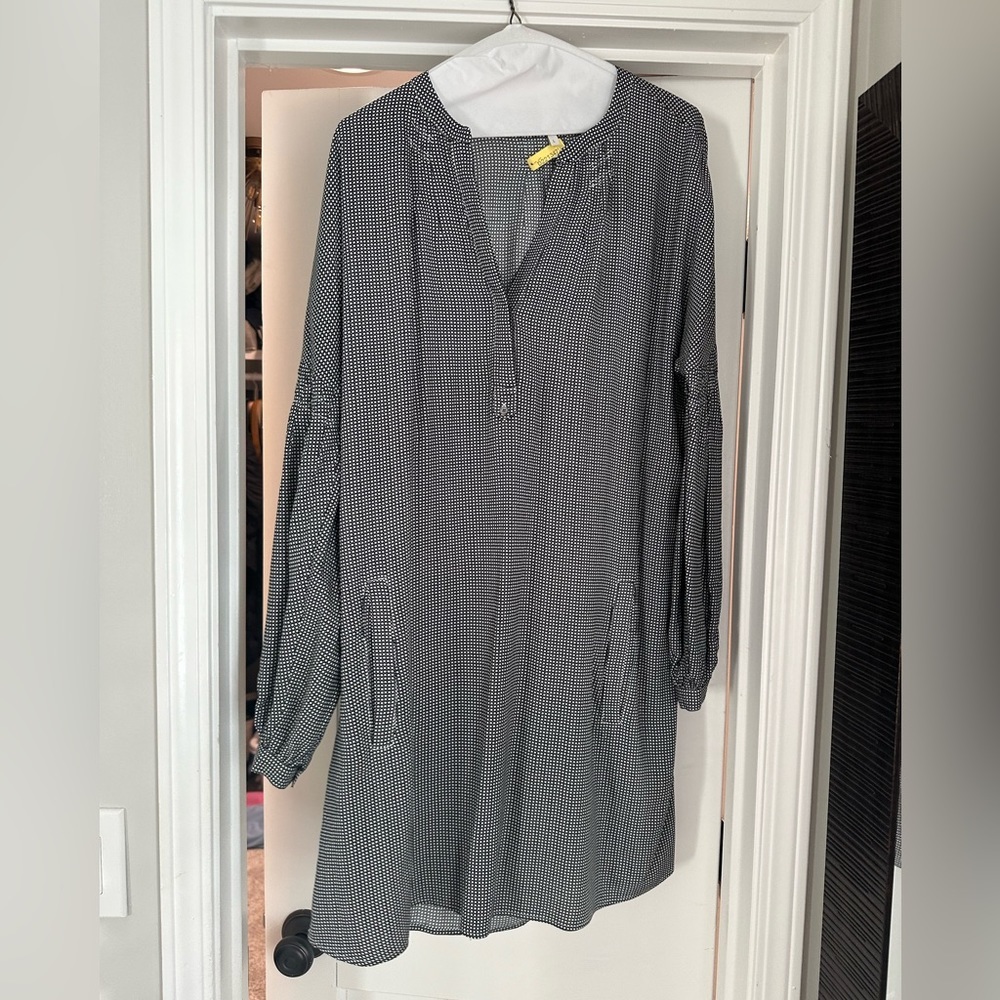 Joie checkered dress with slightly puff sleeve starting down the arm